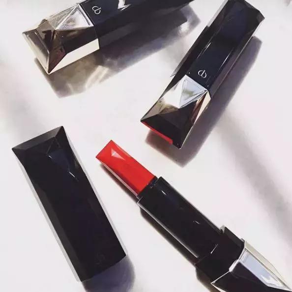 阿玛尼405兰蔻196唇釉,阿玛尼405兰蔻196有什么区别