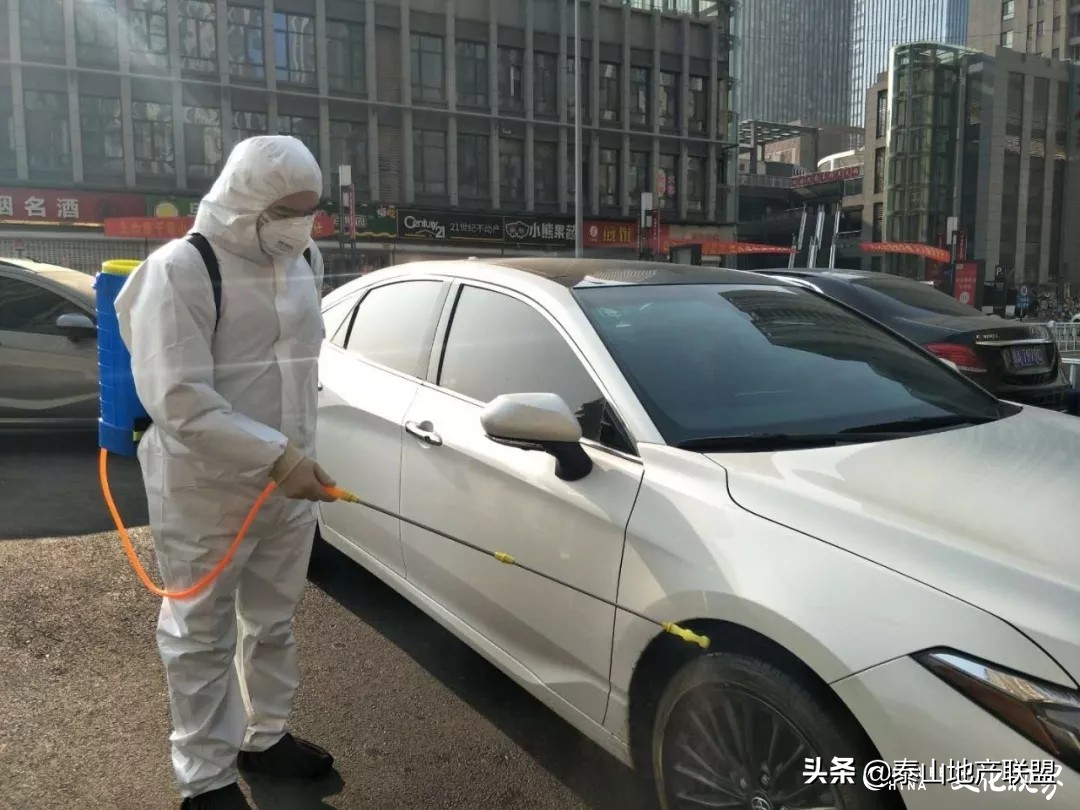 致敬一线工作人员济南,致敬物业在一线服务人员