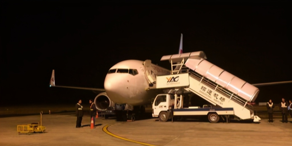 为什么外出旅行不要坐晚上的飞机,外出旅游为什么选择晚上的飞机