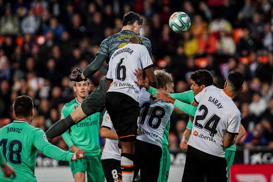 皇马2米巨人最佳水准,2米巨人的视频