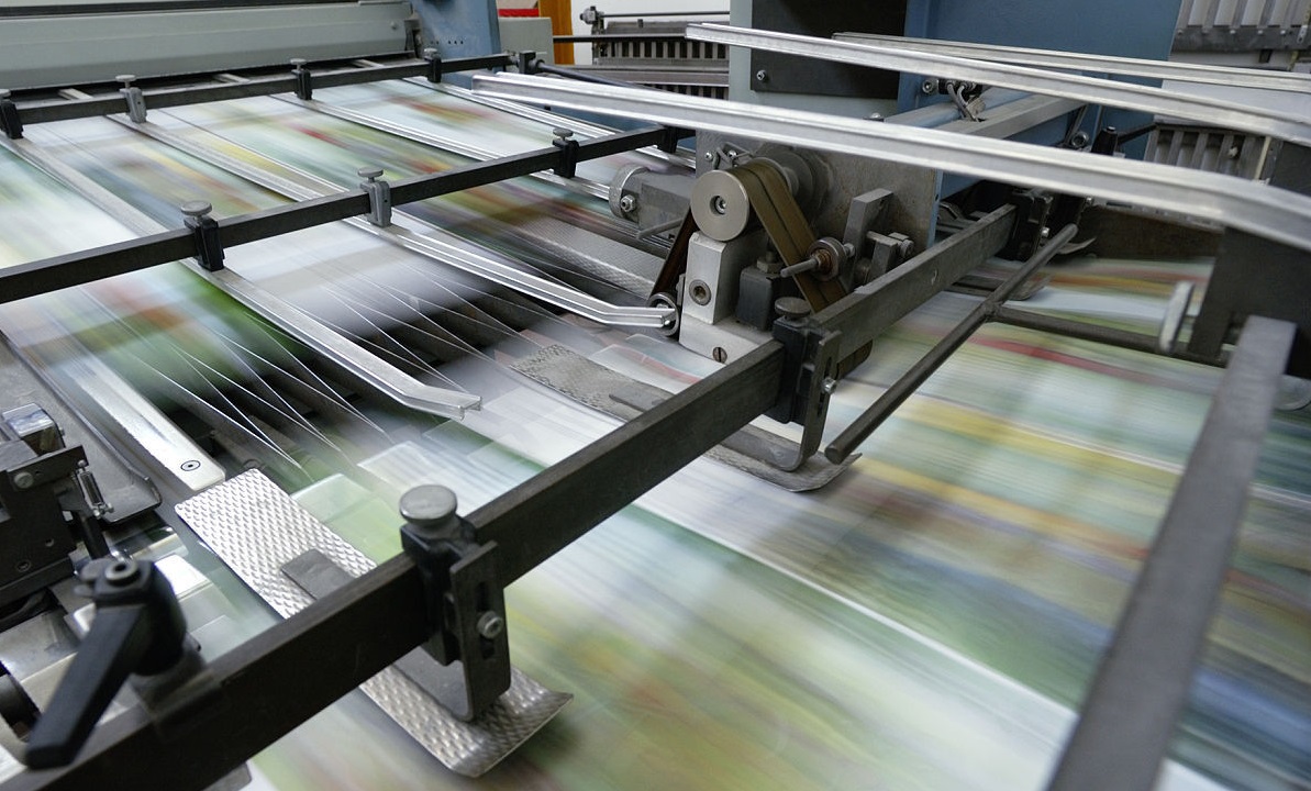 为什么有的书闻起来有点臭,为什么有的书有股刺鼻的味道