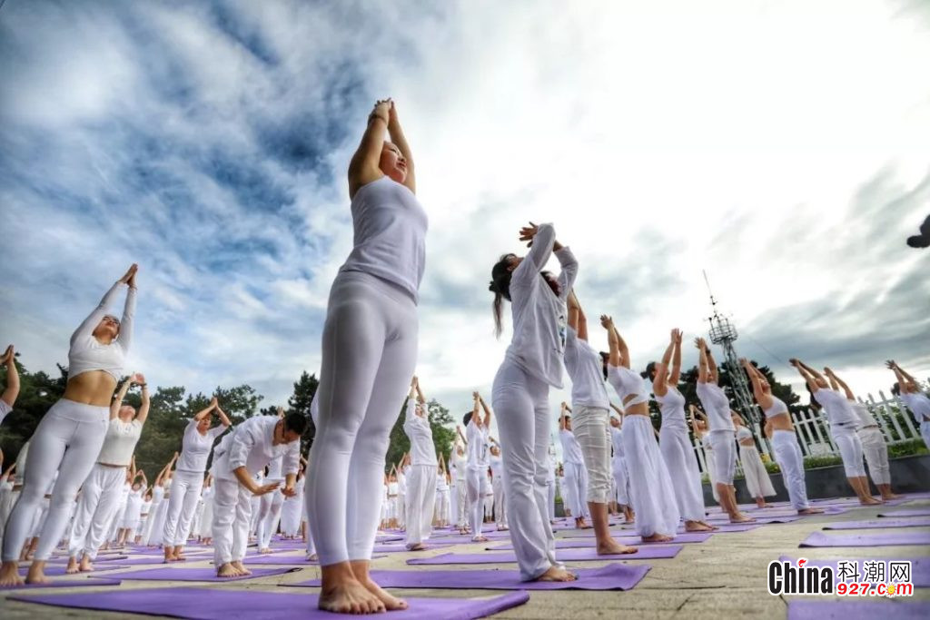 2024年国际瑜伽日最新活动,全球各地爱好者迎国际瑜伽日