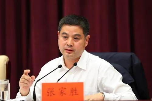 湖北两干部履新,湖北各市市委书记市长现任