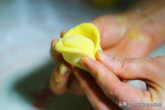 过年好东西分享,福字元宝馒头