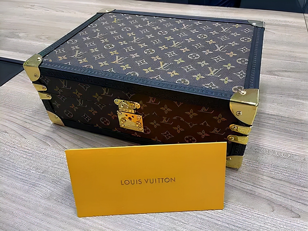 LV月饼500块钱一盒？这是真的假的？