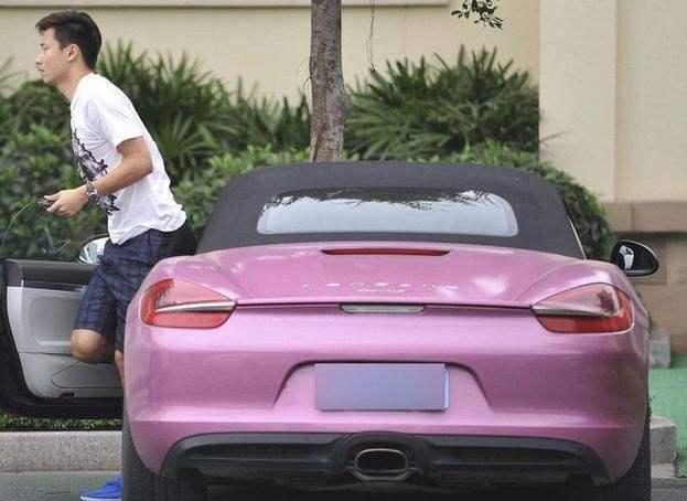 国足队员都是土豪吗,国足都是富家少爷吗