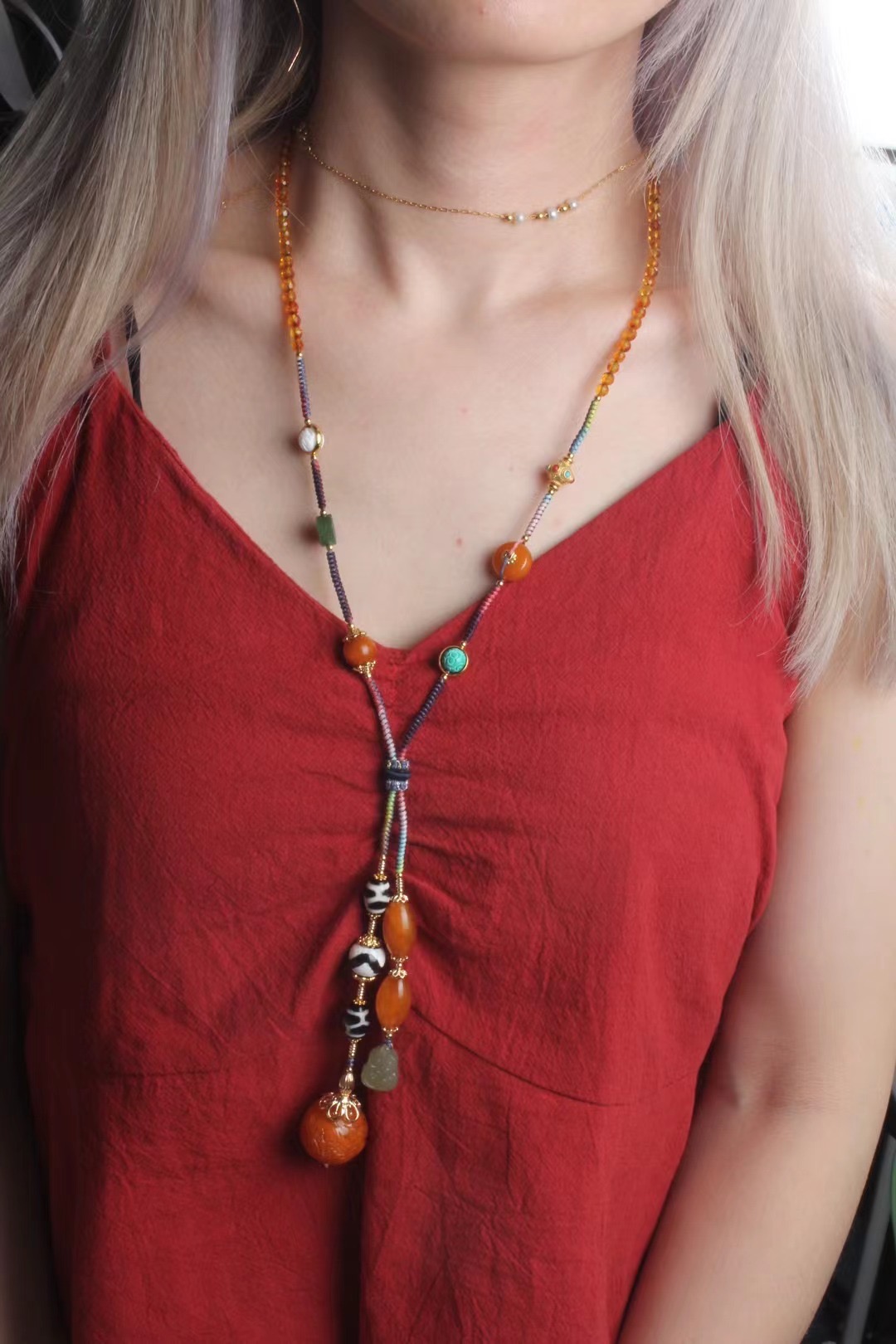 烤色蜜蜡和老蜜蜡有什么区别,烤色蜜蜡和老蜜蜡的鉴别