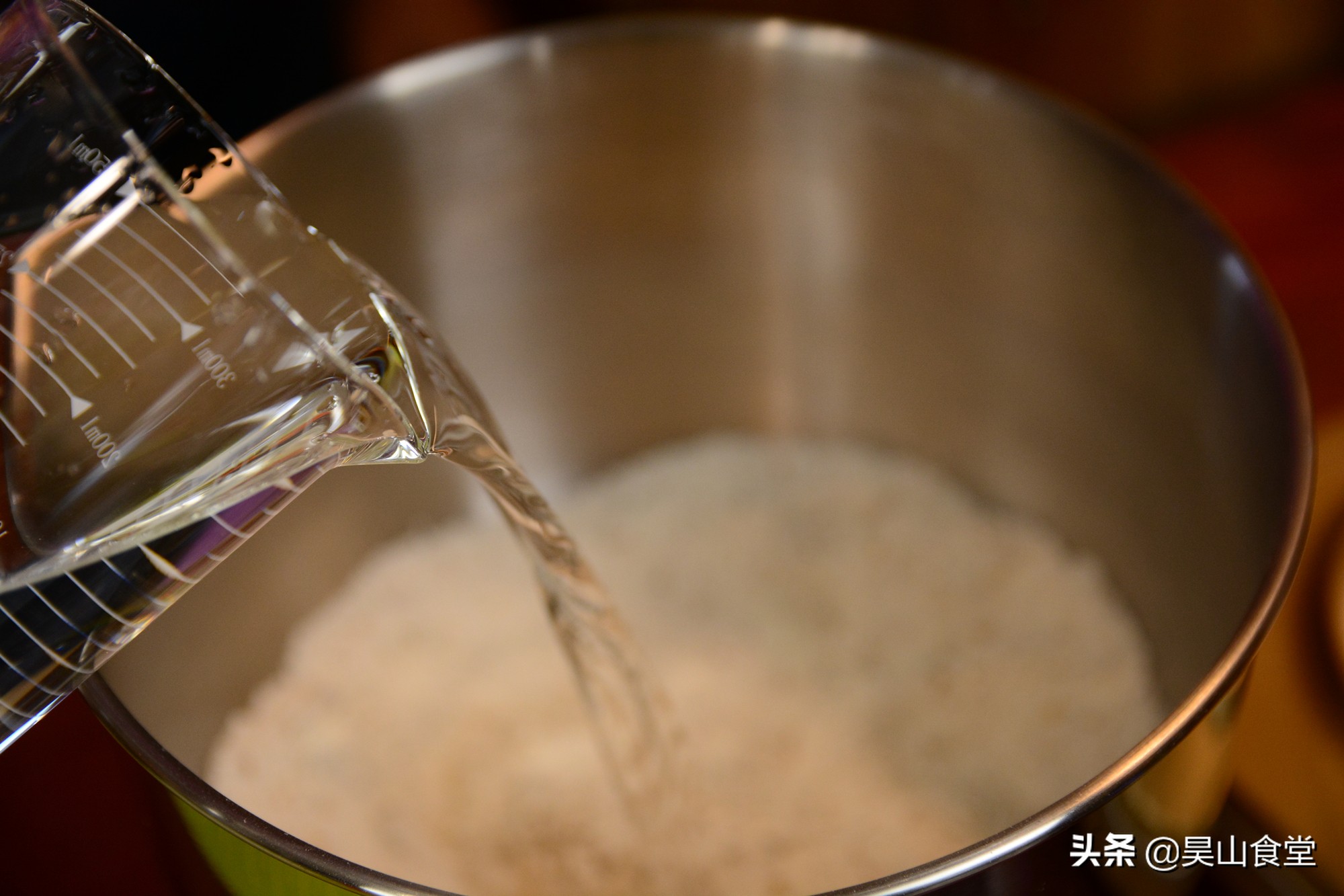 为什么我做的面包是馒头味的,做出来的面包为什么像馒头