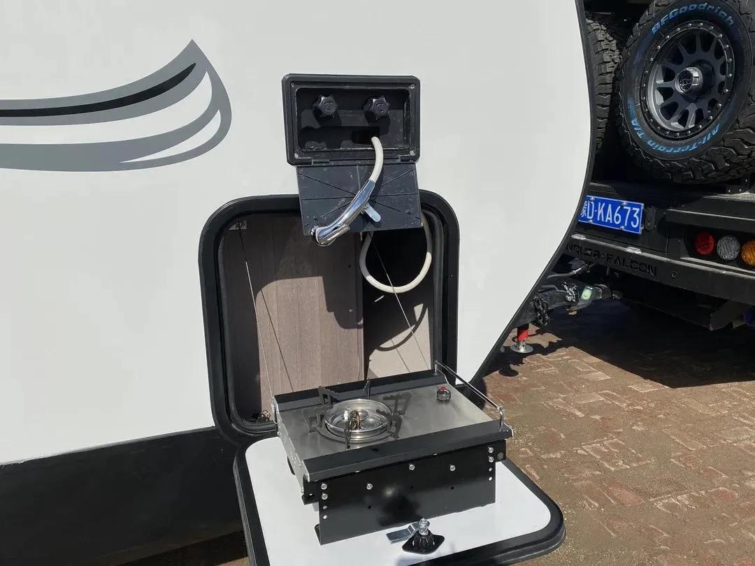 征服猎鹰拖挂房车790,征服猎鹰搬家工590