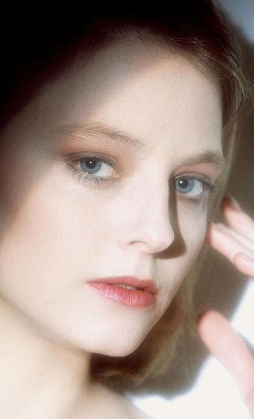 智商178比霍金智商还高的好莱坞明星，哈佛大学双学位