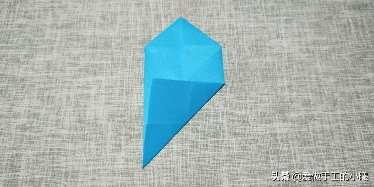 小学生手工折纸礼物盒,康乃馨礼物盒折纸简单教程