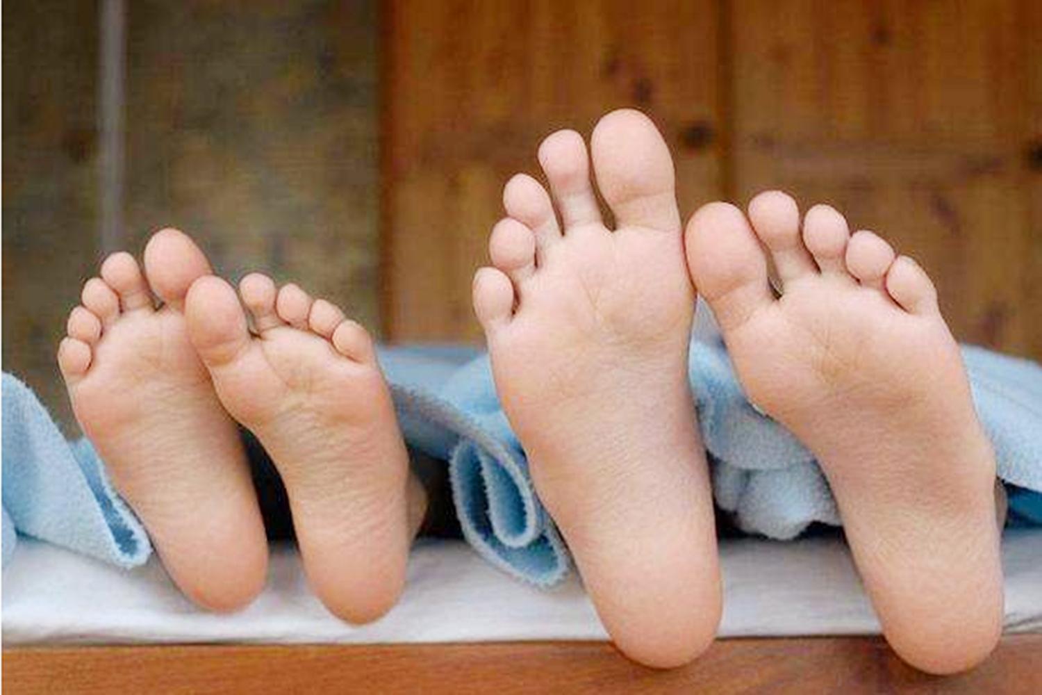 有没有小孩长脚不长身高这种说法,小孩哪个年龄段长脚长得快