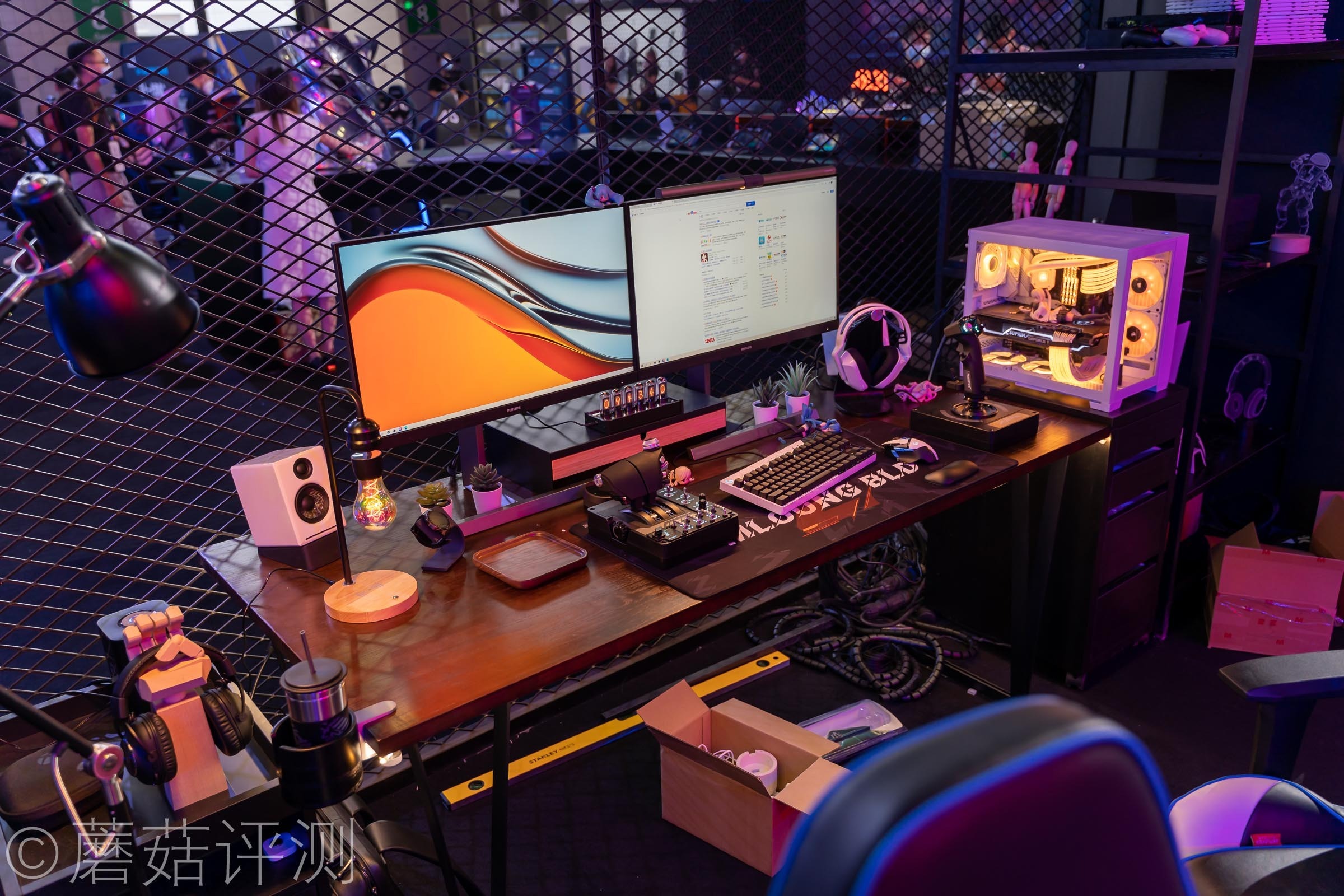 又有啥好玩的？蘑菇带你逛ChinaJoy2021，硬件、车和漂亮的小姐姐