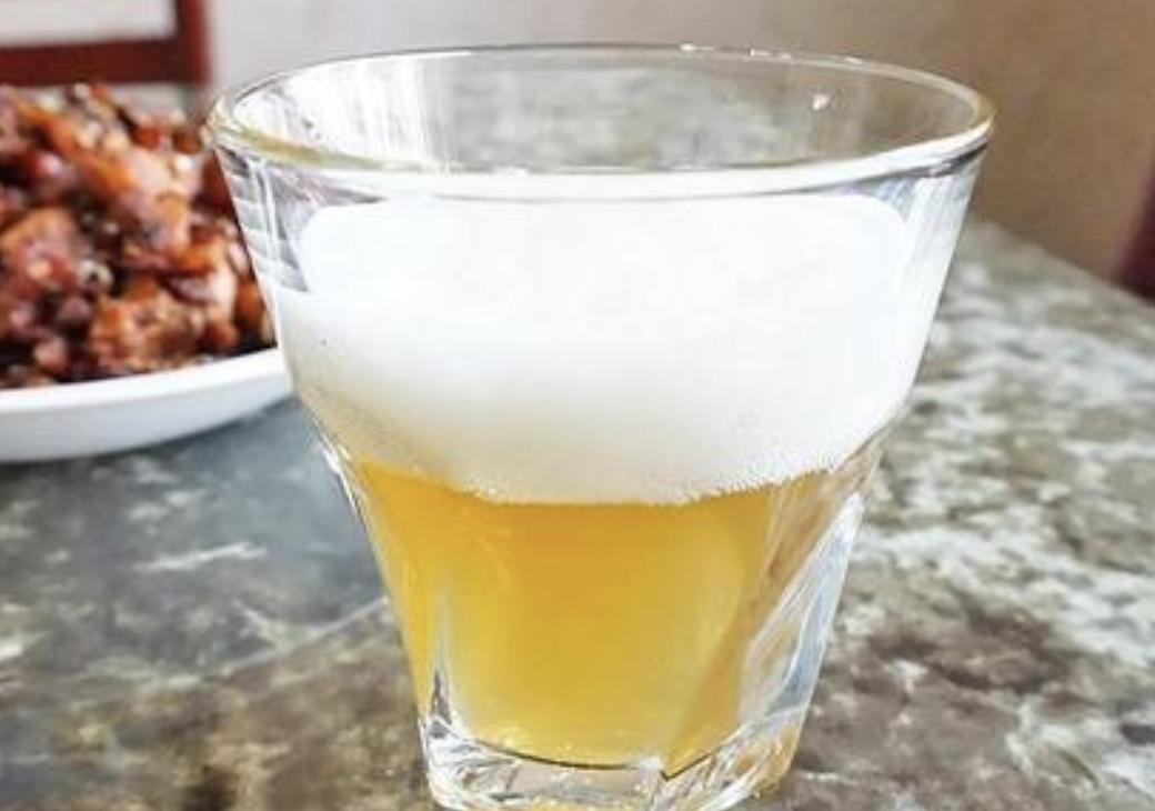 养君子兰叶亮开花多全靠4个诀窍,君子兰花头稀疏