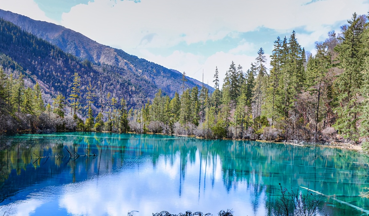 九寨沟最美的一处景点,九寨沟风景区好山好水好风光