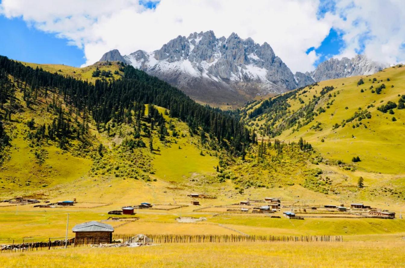 成都清明节近郊游单程一小时,清明节成都徒步旅行