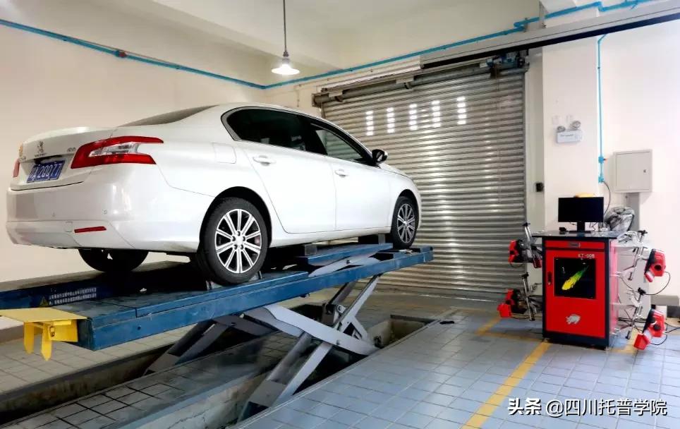 四川托普信息职业技术学院报名,四川托普信息职业技术学院招生办