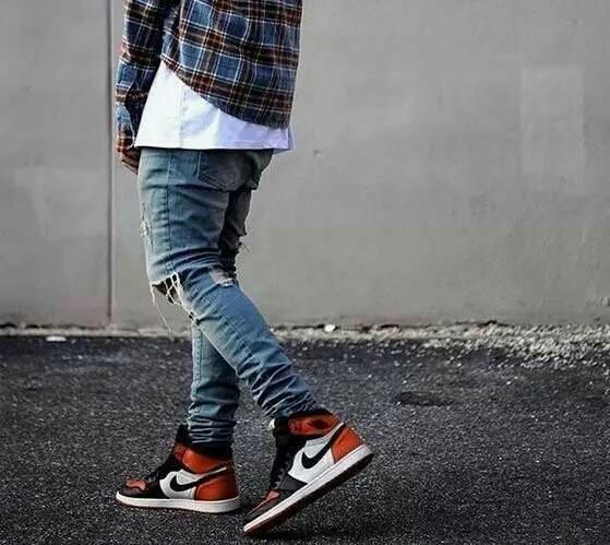 高个子穿高帮鞋的搭配,矮个子男生穿高帮鞋还是低帮鞋好