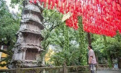 灵隐寺招人，10万网友求职上热搜！4点下班、条件只有一个...