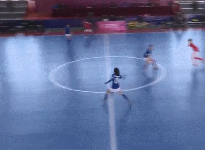 五人制足球裁判手势,五人制裁判手势图