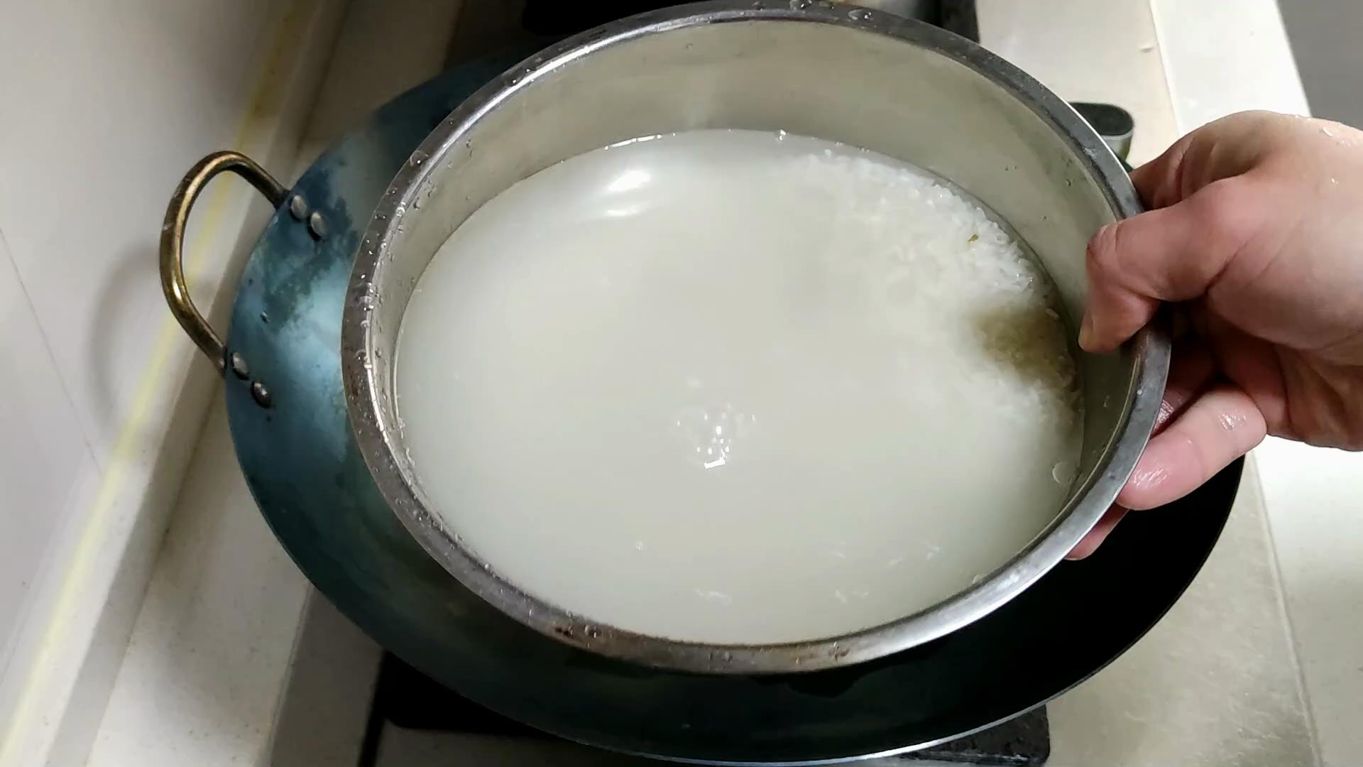 有不粘涂层的铁锅要不要开锅,旧铁锅开锅正确方法不粘锅