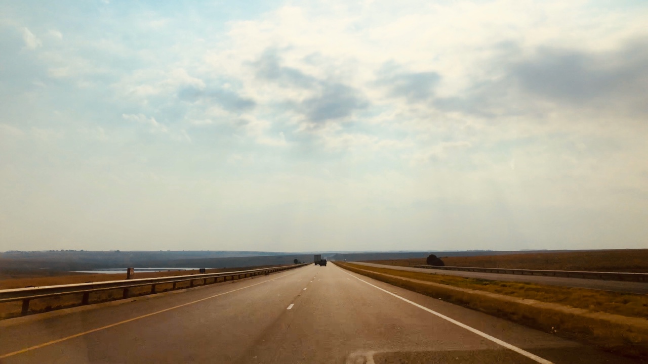 纪录片南非探险记,南非游记纪录片