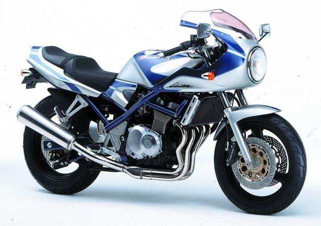 一代经典铃木四缸机车,日本上世纪摩托车