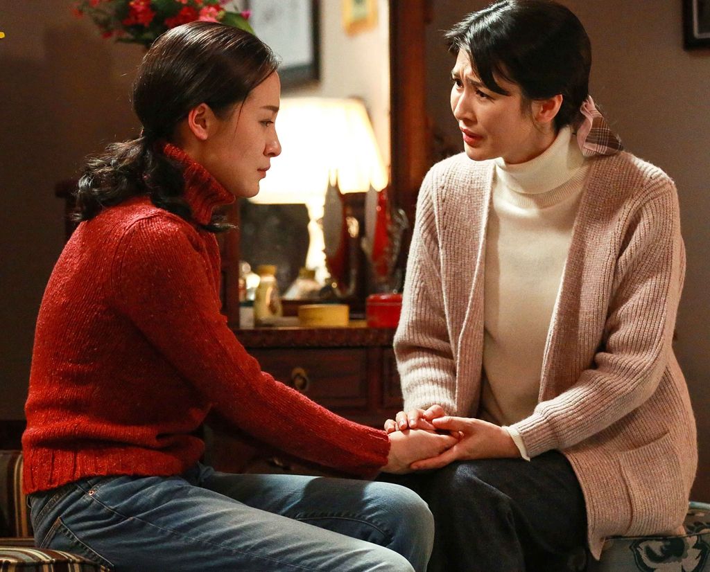 一个女人两个男人三个孩子,《我的小姨》何不改名《我的绿茶》?