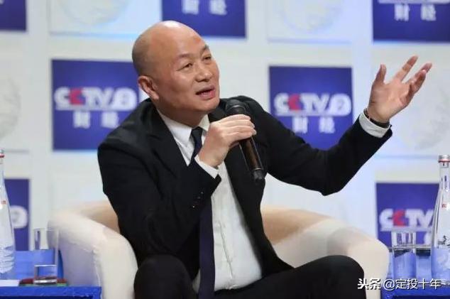 自己是红绿色盲，却开医院给别人治眼睛，还身价317亿上了富豪榜