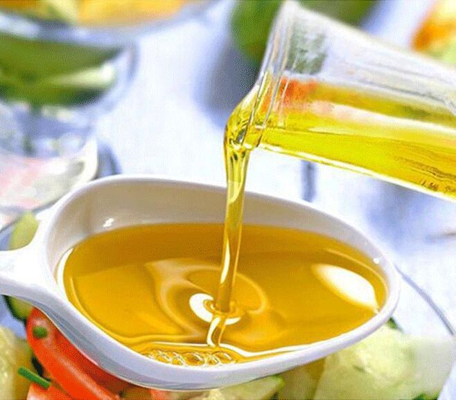 色拉油跟普通食用油有什么区别,什么是色拉油什么是调和油