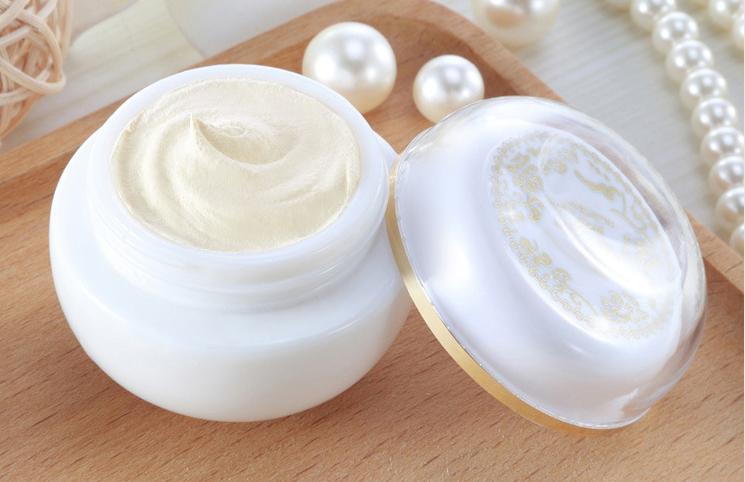 肤色蜡黄的素颜霜,脸蜡黄用素颜霜有用吗