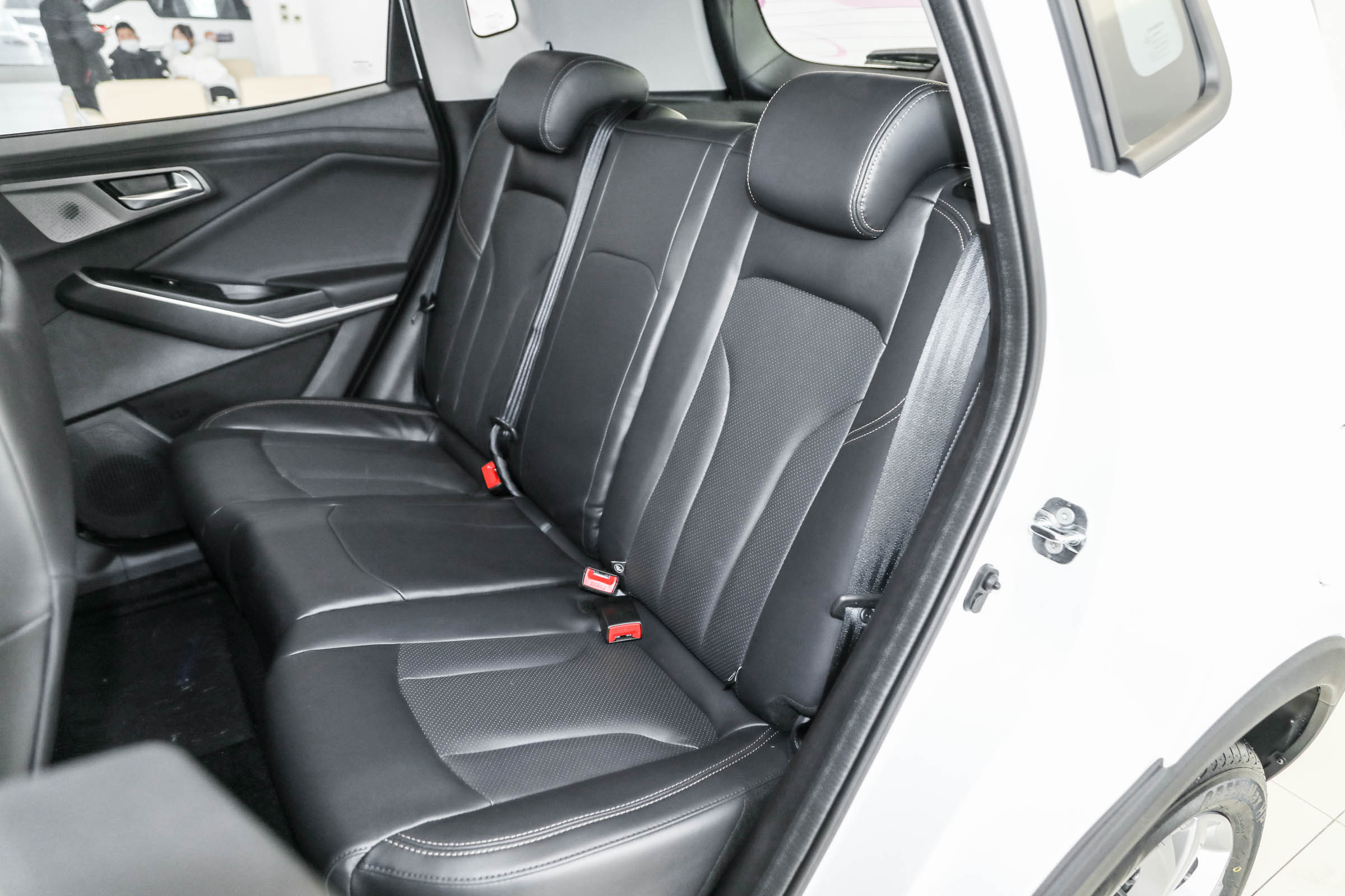 长安cs15手动进取型全款多少钱,新款长安cs15进取版试驾