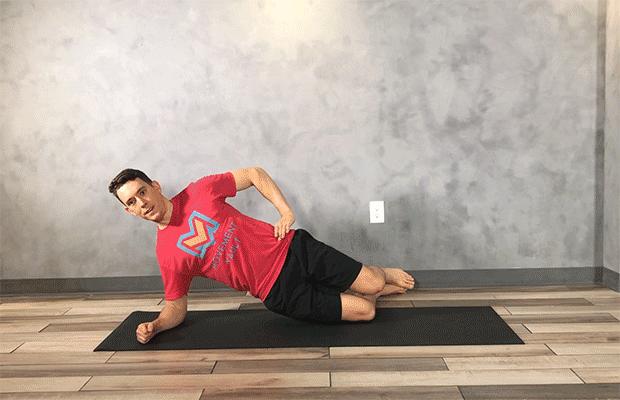 腰突最怕久坐久站一分钟康复动作,腰突腰痛不能弯腰怎么办