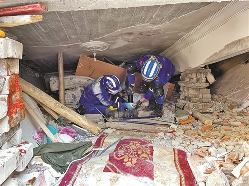 我的英雄梦，成为自己和周围人的“英雄”和“火种”去感召更多人