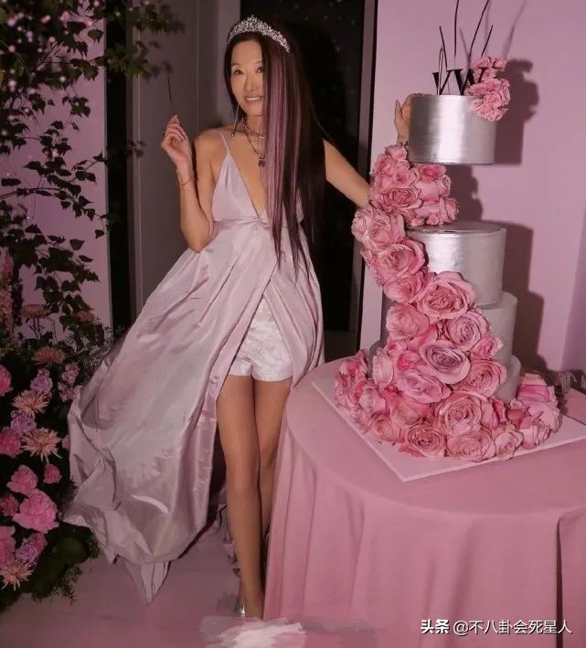 年过三十的女明星今昔对比图,今昔对比70后女星