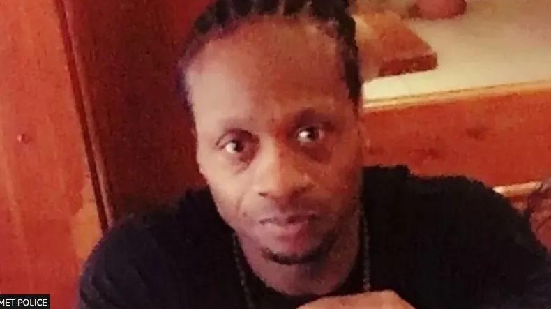 职业拳击手跟普通人打架,职业拳击手被混混打死