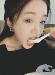 误发给女房东的微信,给老婆发短信误发给了女房东