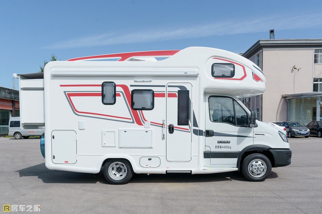 亚特纪念版y10无拓展房车,亚特纪念版y10双拓展房车