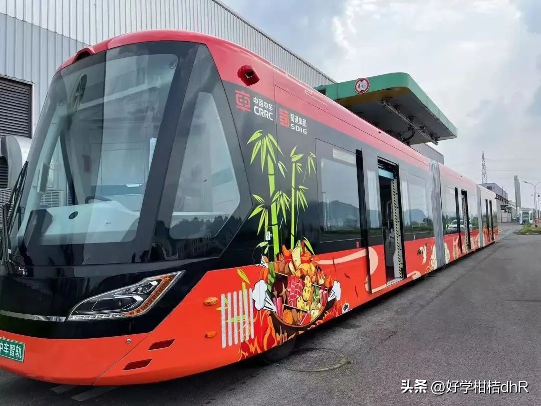 城市公益宣传片公交车让座篇,公益宣传公交