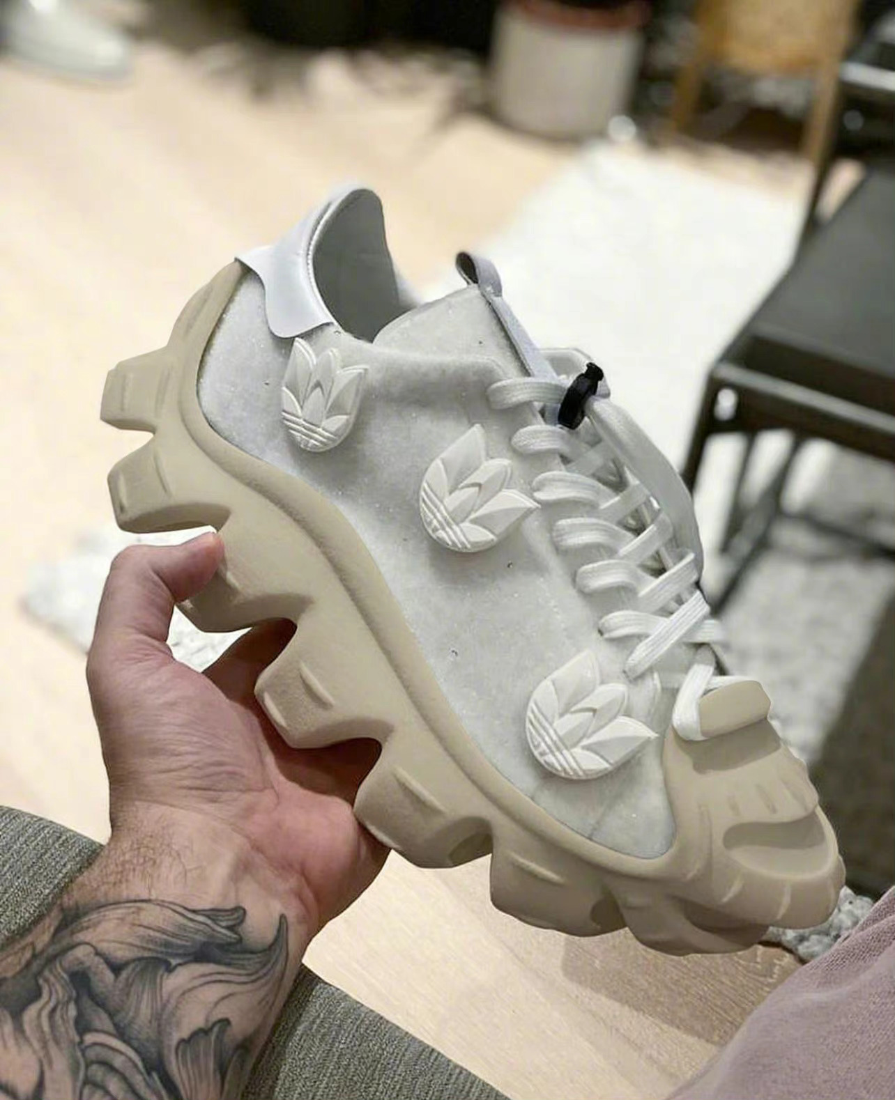 阿迪达斯最舒服值得入手的板鞋,阿迪近期出的最帅的鞋板鞋