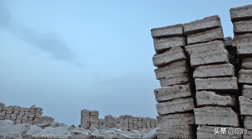 在非洲的死海，探访最接近地狱之门的人