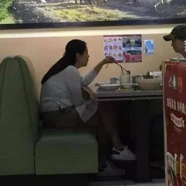 王祖贤为何在加拿大隐居原因揭秘,无儿无女晚年生活的电影