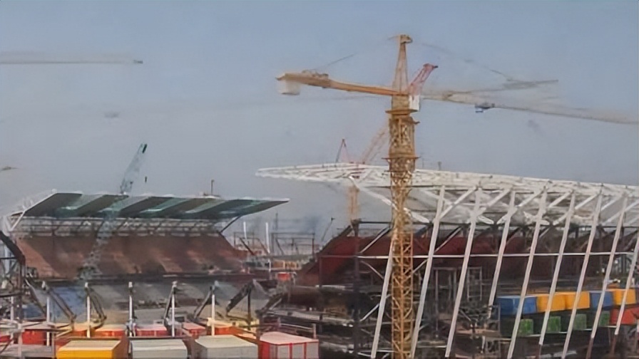 卡塔尔已经开始拆球场了！不会吧，这还没完了啊！比赛咋办