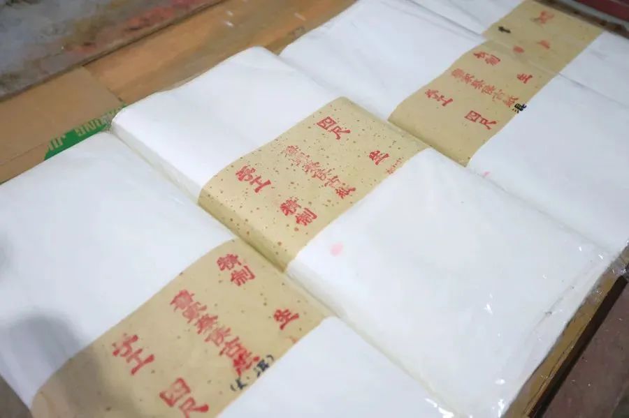 文房四宝笔墨纸砚用行书怎么写,文房四宝笔墨纸砚日积月累意思