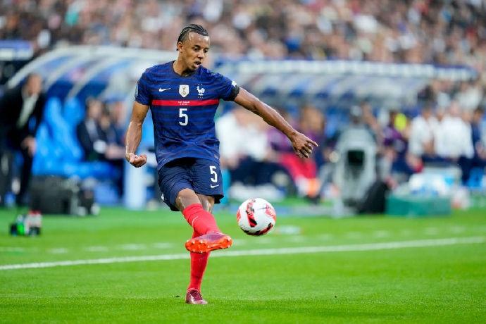 标价8000万欧元，巴萨铁卫不满哈维失信，引多家豪门哄抢