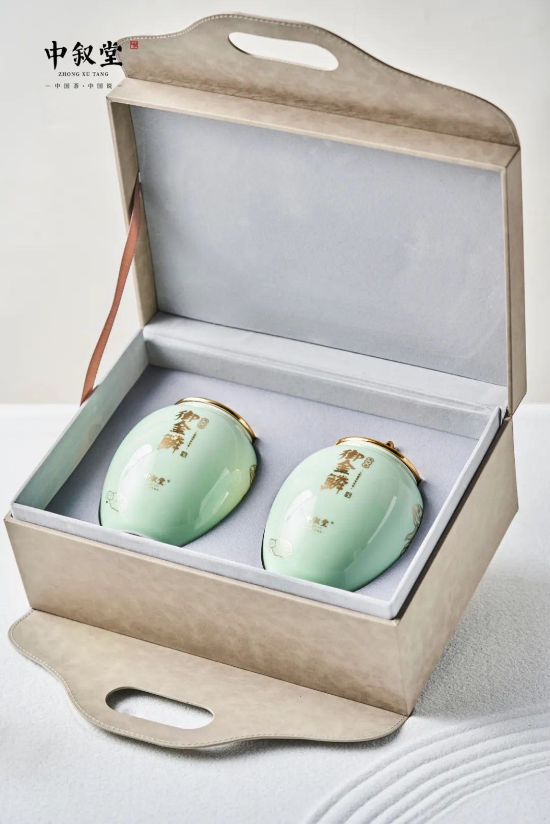 申时茶叙丨御金鳞·西湖龙井已上线!极致鲜爽绿,尽在茶中叙