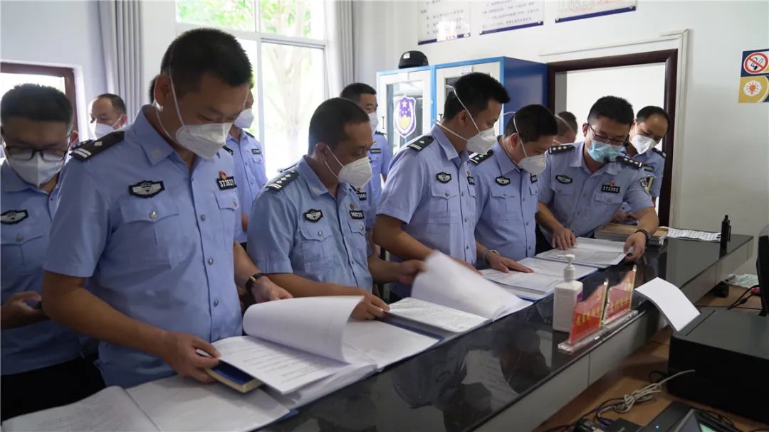 基层派出所召开公安工作会,考察枫桥式派出所创建工作