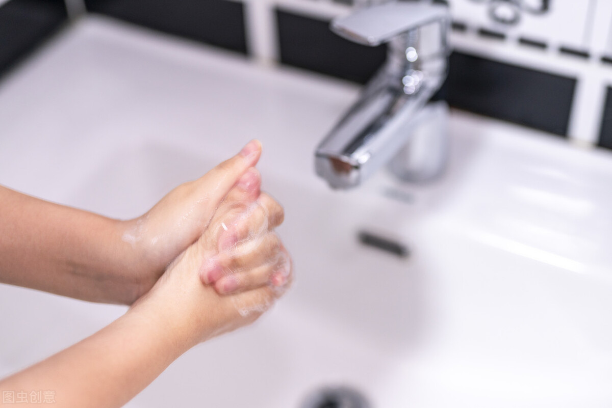 女性平时清洗应注意什么,女性私护的正确清洗方法