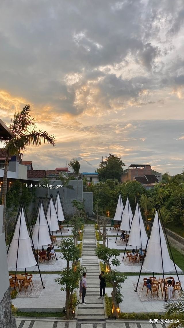 餐厅屋顶设计效果图大全,今天分享10款现代简约餐厅设计