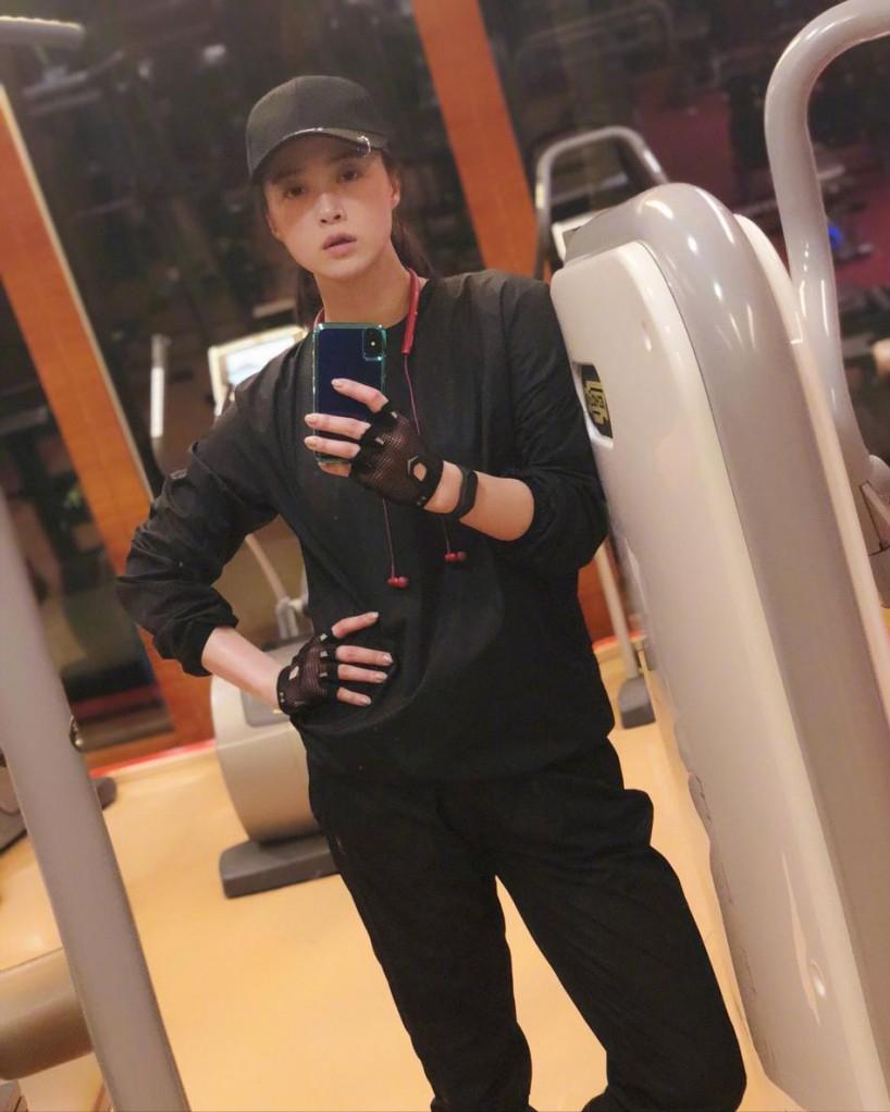 蒋欣与董洁,蒋欣瘦成杨幂